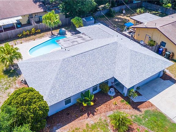 4th image of 64 Oakwood Dr