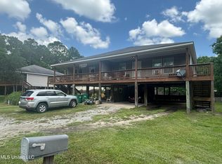 6110 E Lafayette St, Bay Saint Louis, MS 39520