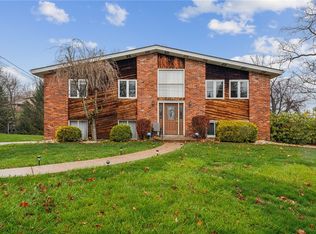 1100 S Whitmore Rd, North Huntingdon, PA 15642