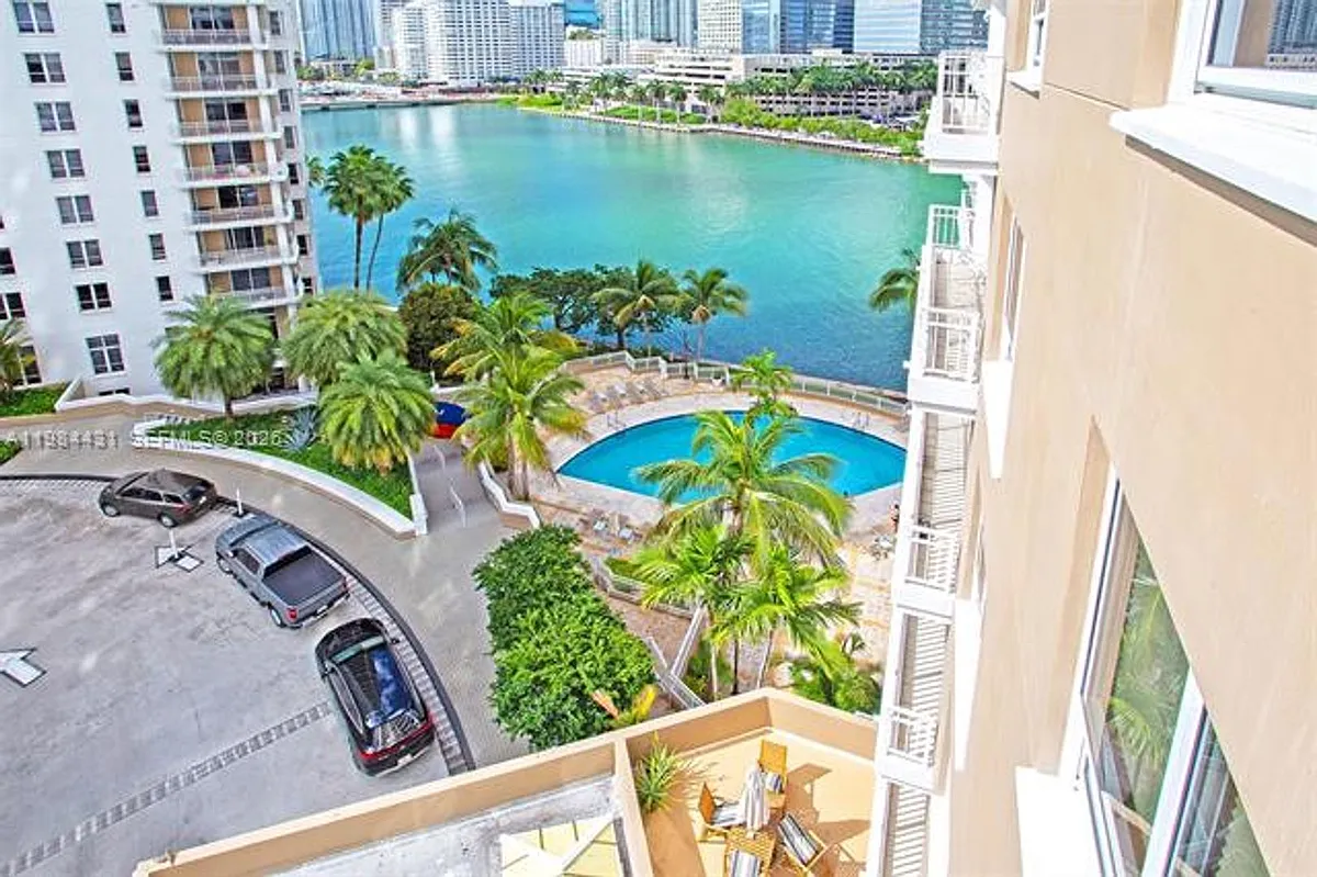 Photo 2 of 53 - 801 Brickell Key Blvd #907 - Miami, FL Building Photo - 801 Brickell Key Blvd #907