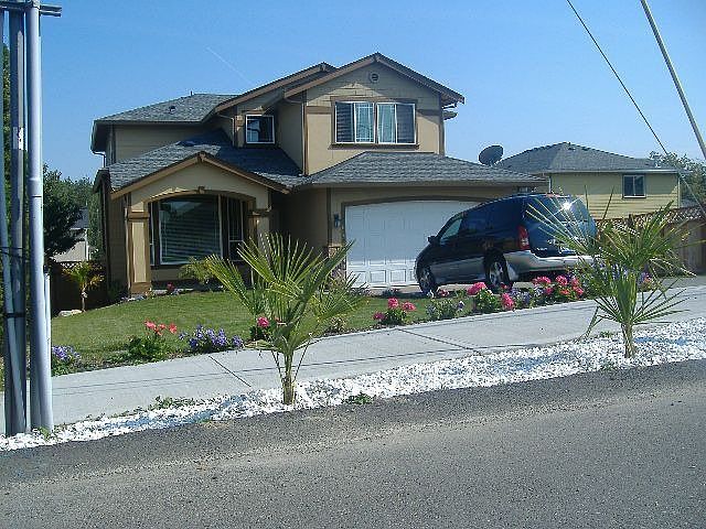 1st image of 1807 65th Ave NE