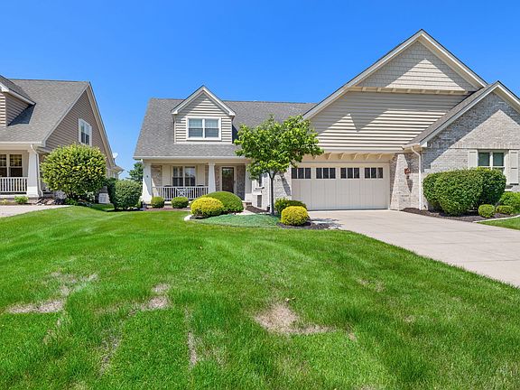 2nd image of 1018 Sterling Ct