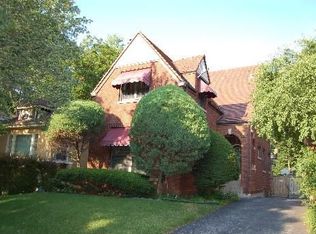 8947 S Leavitt St, Chicago, IL 60643