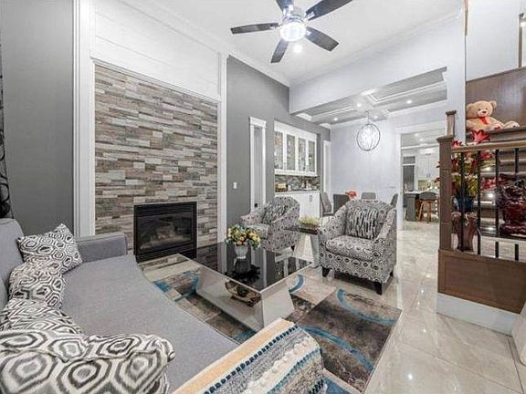 3rd image of 6637 121a St