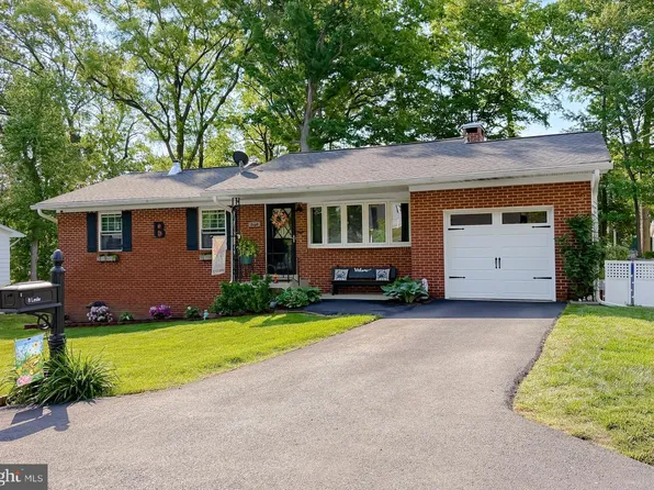 8 Leslie Dr, Indian Head, MD 20640