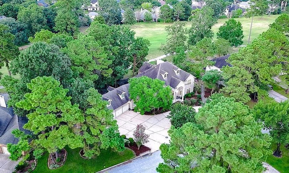 1st image of 18426 Bluewater Cove Dr