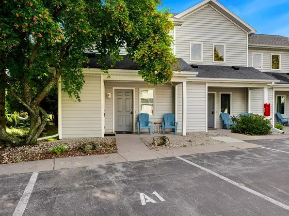 3910 County Road F #A1, Fish Creek, WI 54212