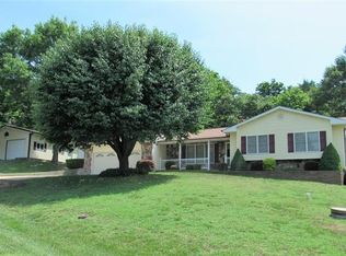 15466 Woodland Dr, Marthasville, MO 63357