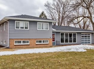 622 E Maple St, Roland, IA 50236