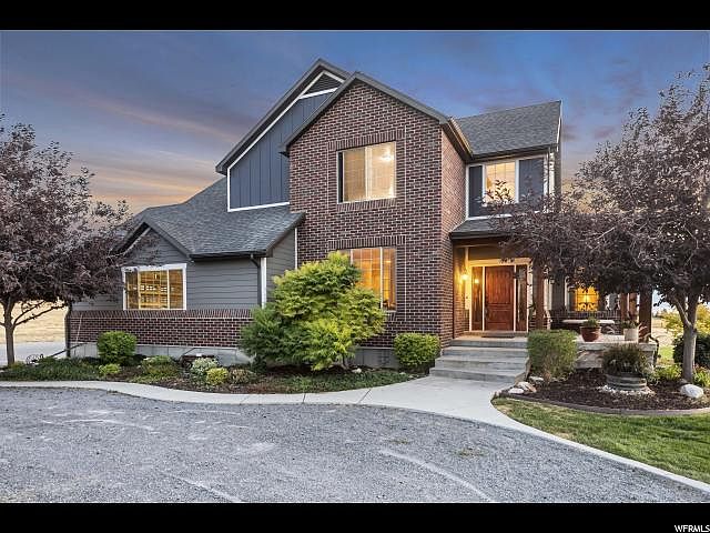 1st image of 3145 N Bronzewood Cir