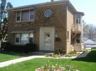 2732 N Wauwatosa Ave, Wauwatosa, WI 53222