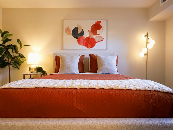 1000 Conestoga Rd #C266