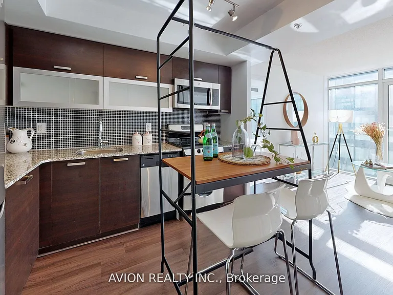 36 Lisgar St #2106E — Photo 8