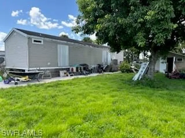 1065 W Miller DR, MOORE HAVEN, FL 33471