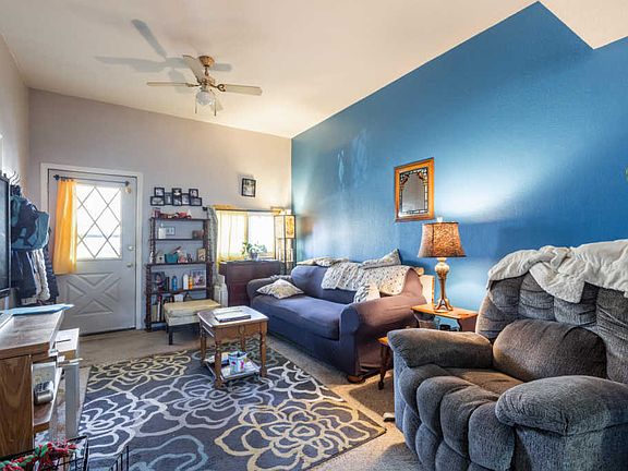 4th image of 1011 E Potter Ave #A