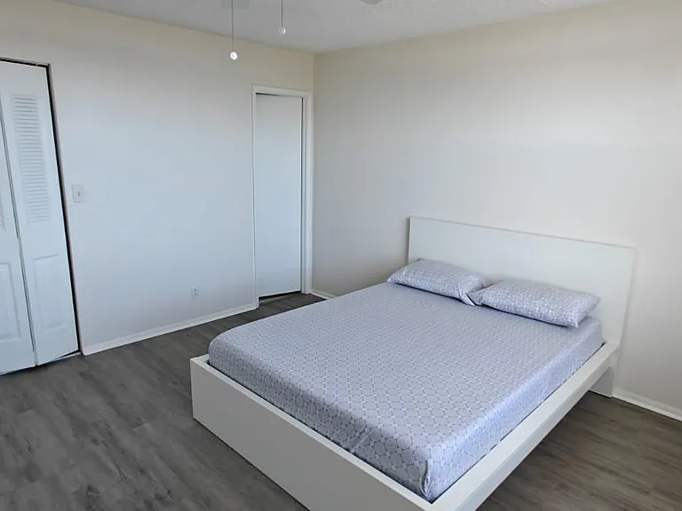 4501 NE 21st Ave #406 — Photo 23