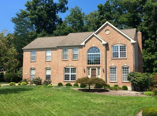 5218 Bentley Oak Dr, Mason, OH
