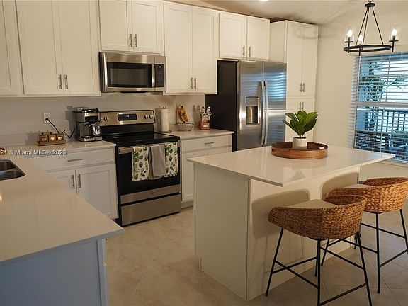 3rd image of 6047 Ellerston Way #2121