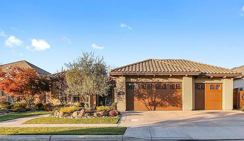 1st image of 2413 Vintage Oaks Ct