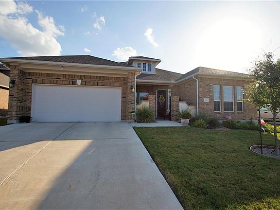 2nd image of 220 Tangerine Dr