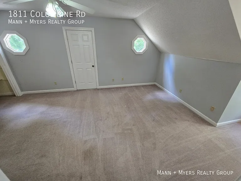 1811 Columbine Rd — Photo 34