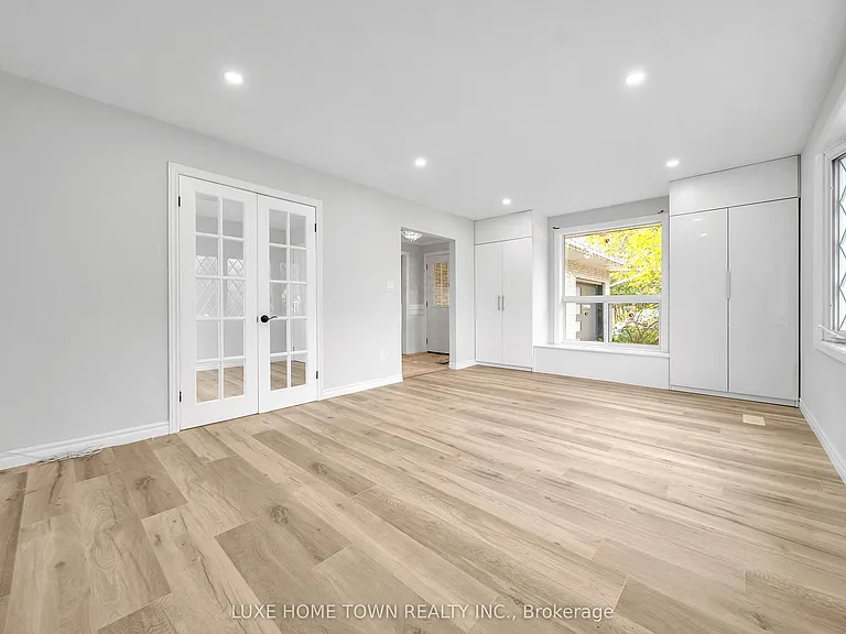 5 Centennial Dr — Photo 10