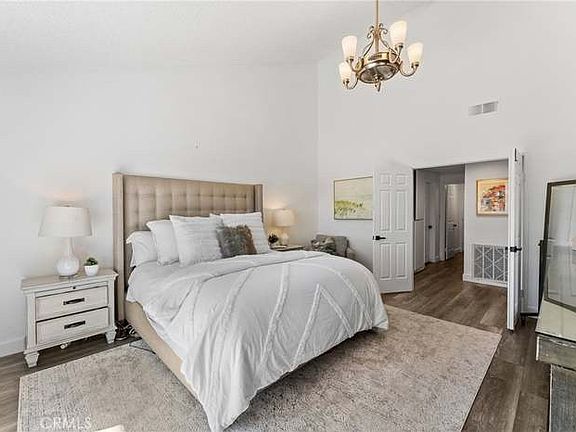 2nd image of 3009 Calle Juarez #1