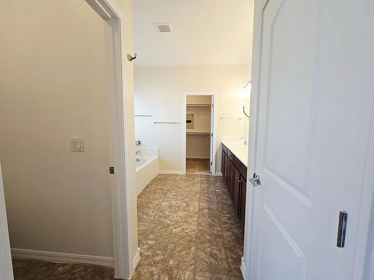 5577 Chiflo Song Dr — Photo 24