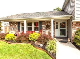 4622 Elm Dr, Newburgh, IN 47630