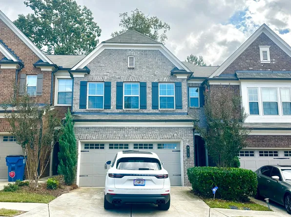285 Holdings Dr, Lawrenceville, GA 30044