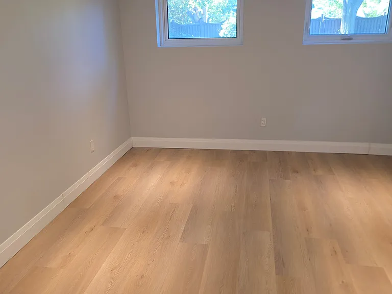 312 Cochrane St #LOWER LEVEL — Photo 9
