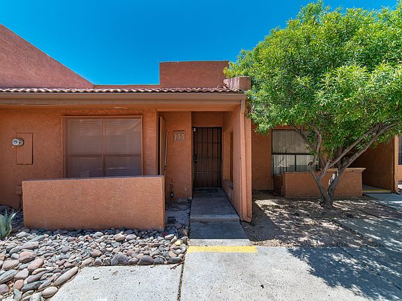 2nd image of 3228 W Glendale Ave APT 111