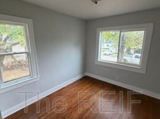 912 Hammond Ave, Flint, MI 48503