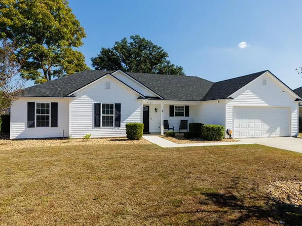 5303 Branch Point Dr, Valdosta, GA 31605