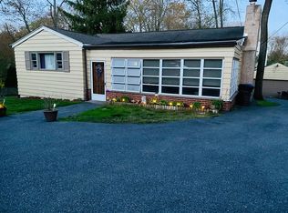 2823 Larkin Rd, Upper Chichester, PA 19061