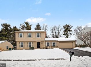 6304 Stephens Xing, Mechanicsburg, PA 17050