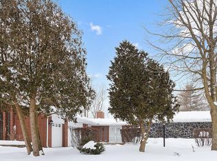 2847 E Spruce Dr, Crete, IL 60417