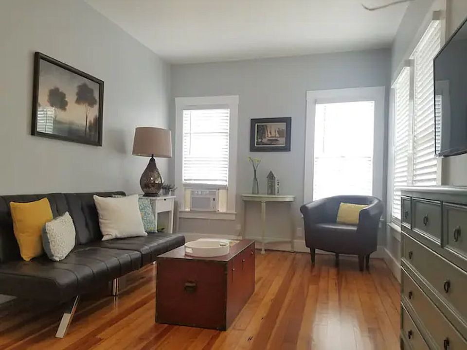 1st image of 701 Bay Ave