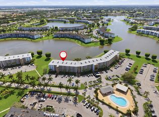 2069 Guildford D #D, Boca Raton, FL 33434