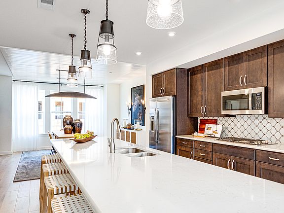 Striking kitchen