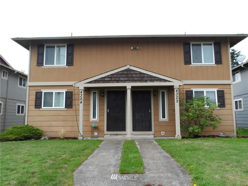 4322 4324 S Cedar Street photo 1