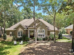 303 Cumberland Rd, Fairhope, AL 36532
