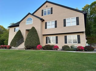 21 Nicole Way, Mahopac, NY 10541