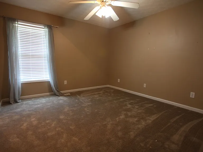 1477 N Donahue Dr #803 — Photo 6