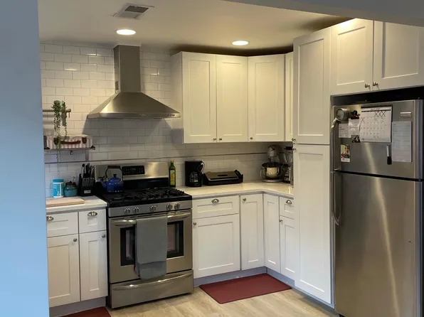 2061 S Pearl St, Denver, CO 80210