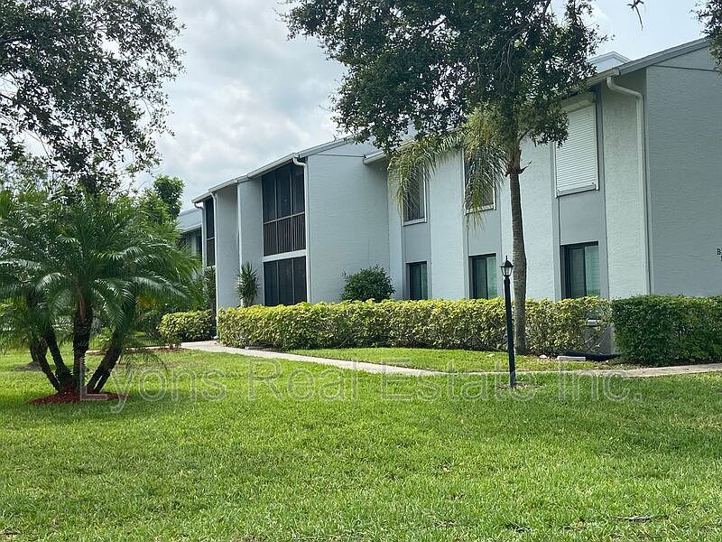 1st image of 4681 Lakeside Club Blvd APT 10