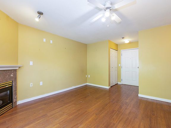 3rd image of 102 Begin St #402