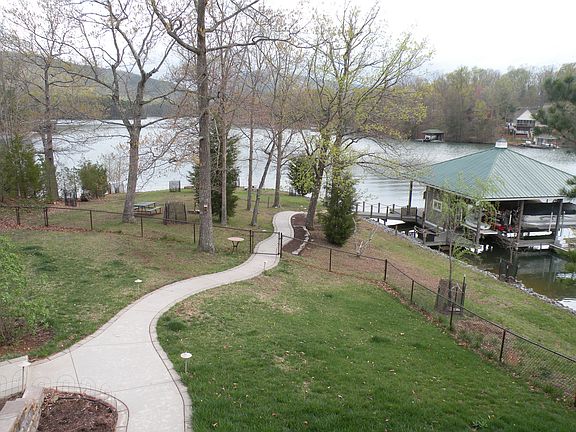 Sidewalk to dock, winter sce