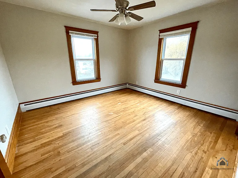 208 Northern Ave — Photo 6