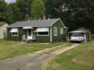 914 Hickory Hills Dr, Dexter, MO 63841
